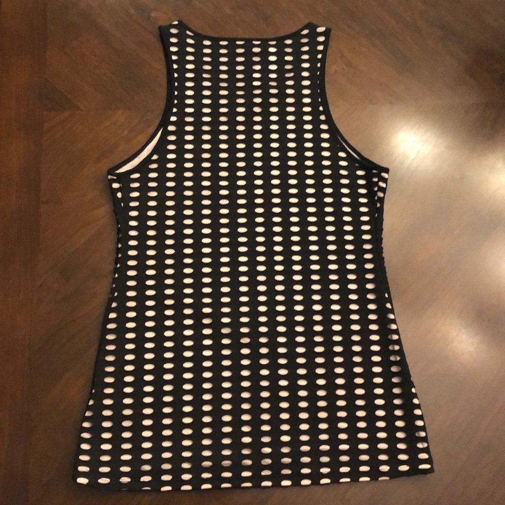 Essential Express Tank - Picture 6 of 10